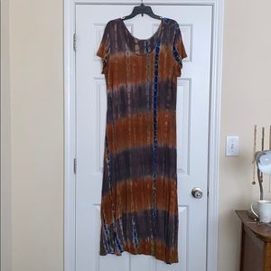 Gorgeous Tie Dye Maxi Dress!